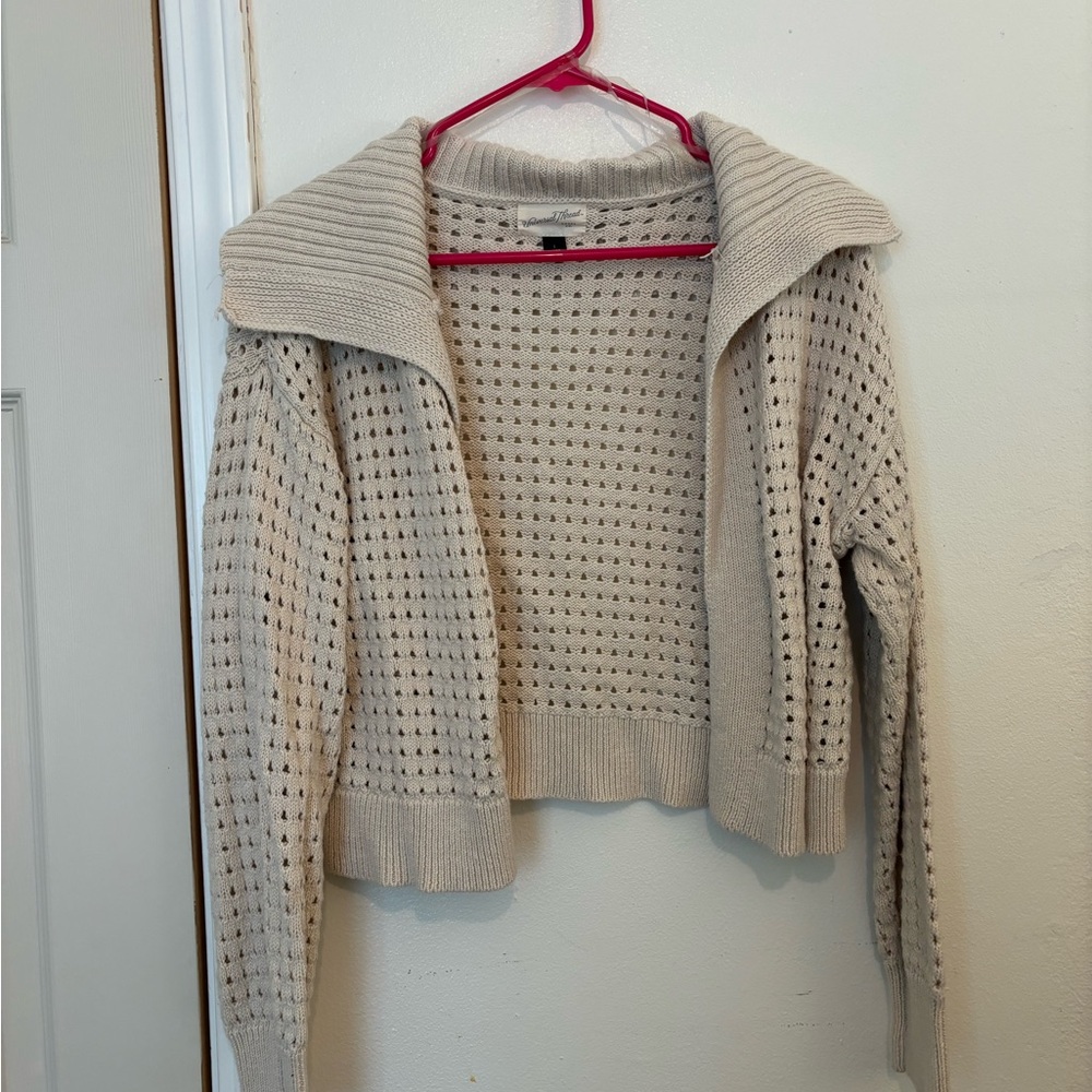 UNIVERSAL THREADS CROCHET SWEATER